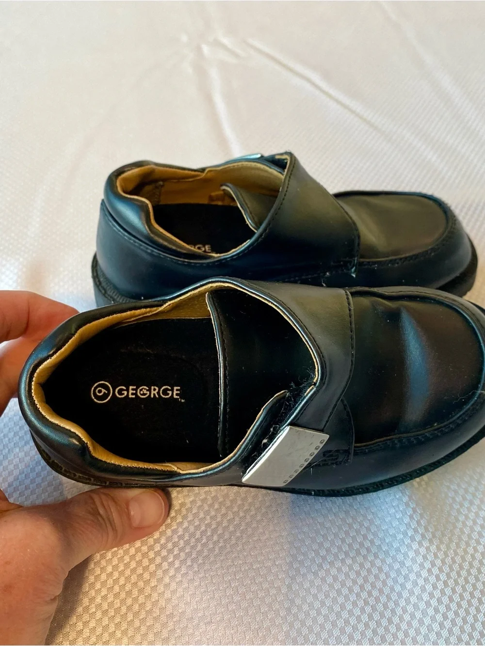 George Black Slip-On Dress Loafers with Metal Accent size 9